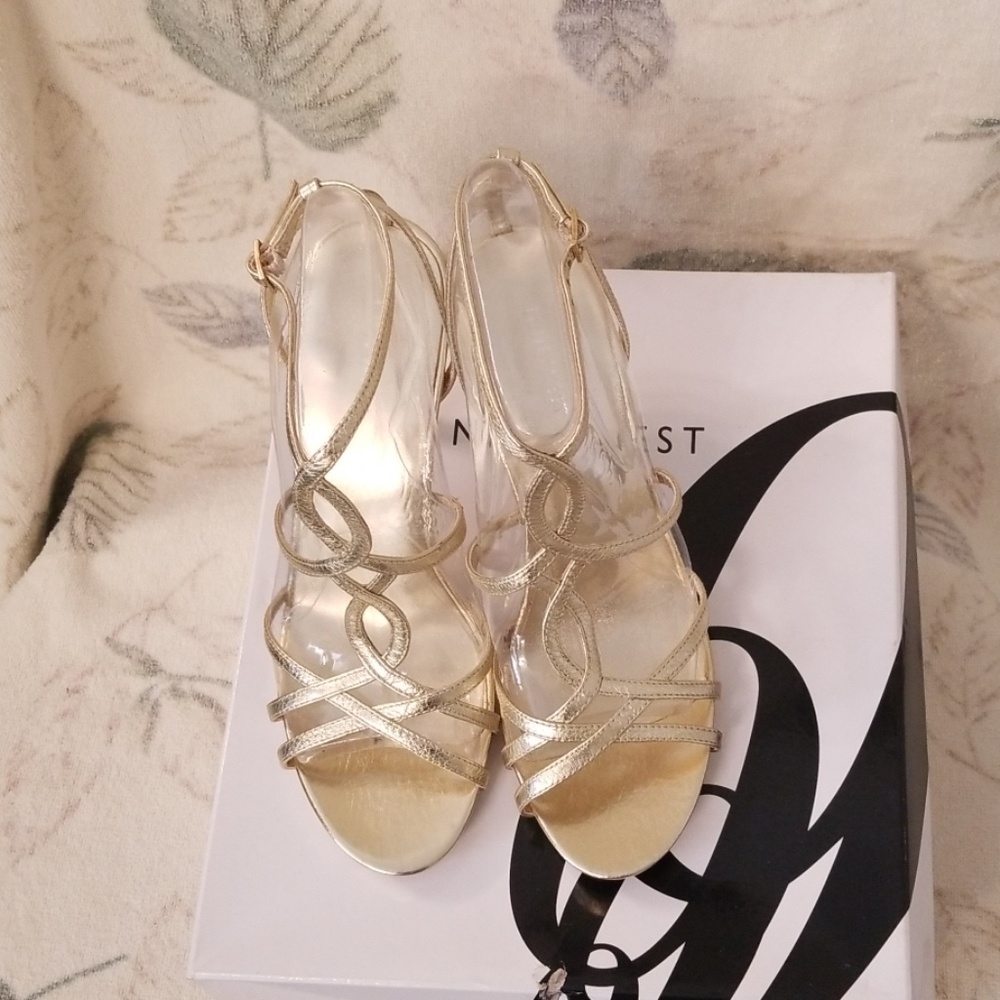 Nine West Coolesto Platino Heel